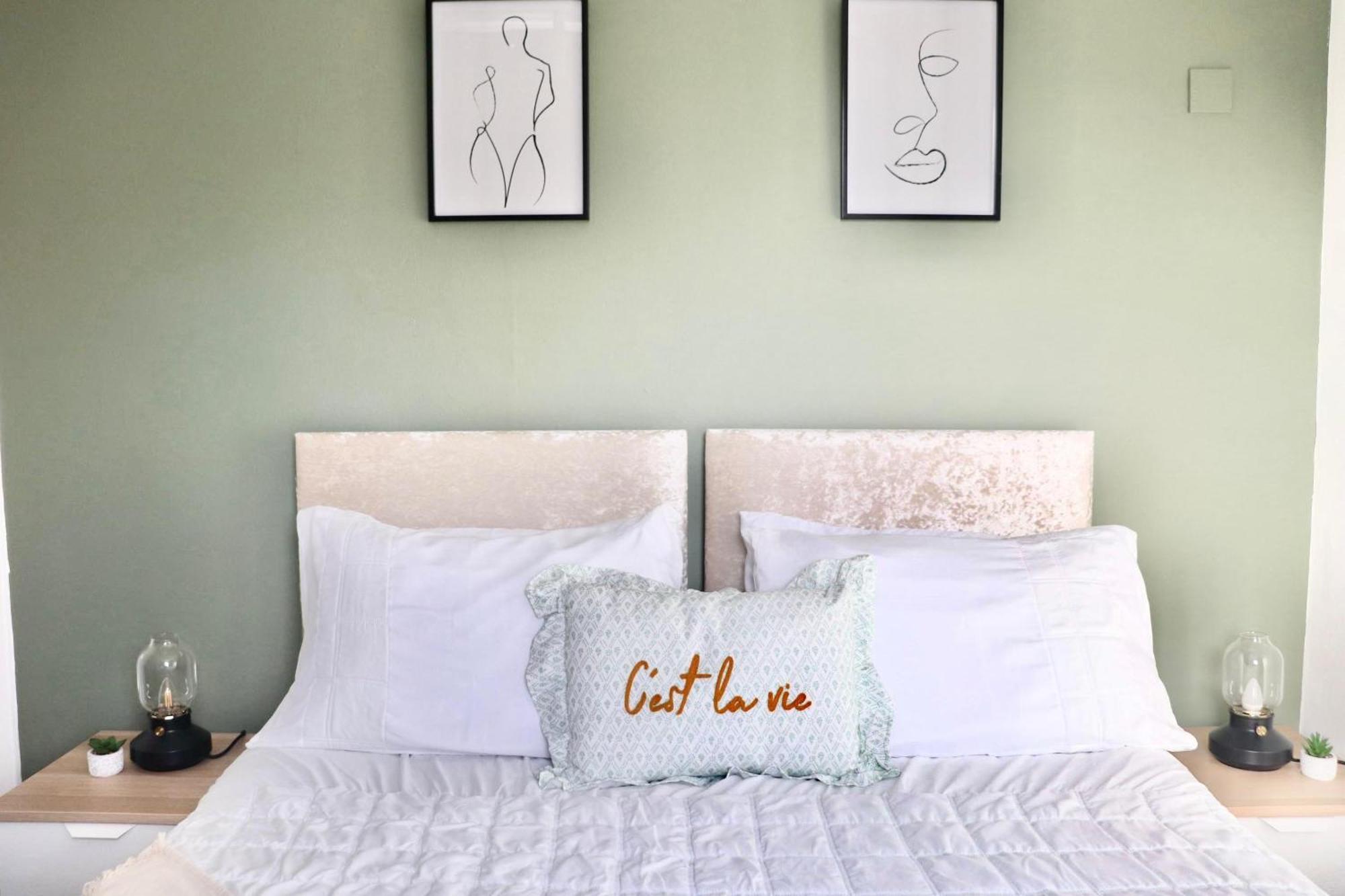 Stunning Apartment, Sleeps 4, Central London, 1 Bedroom, Zone 1, Kennington - Open For Business Stays, Long Stays And Families Relocating Eksteriør bilde